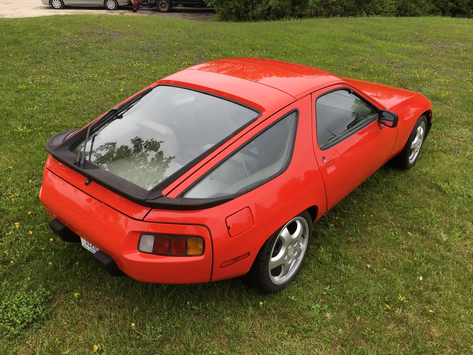 1984 Porsche 928 S - Image 10 of 31