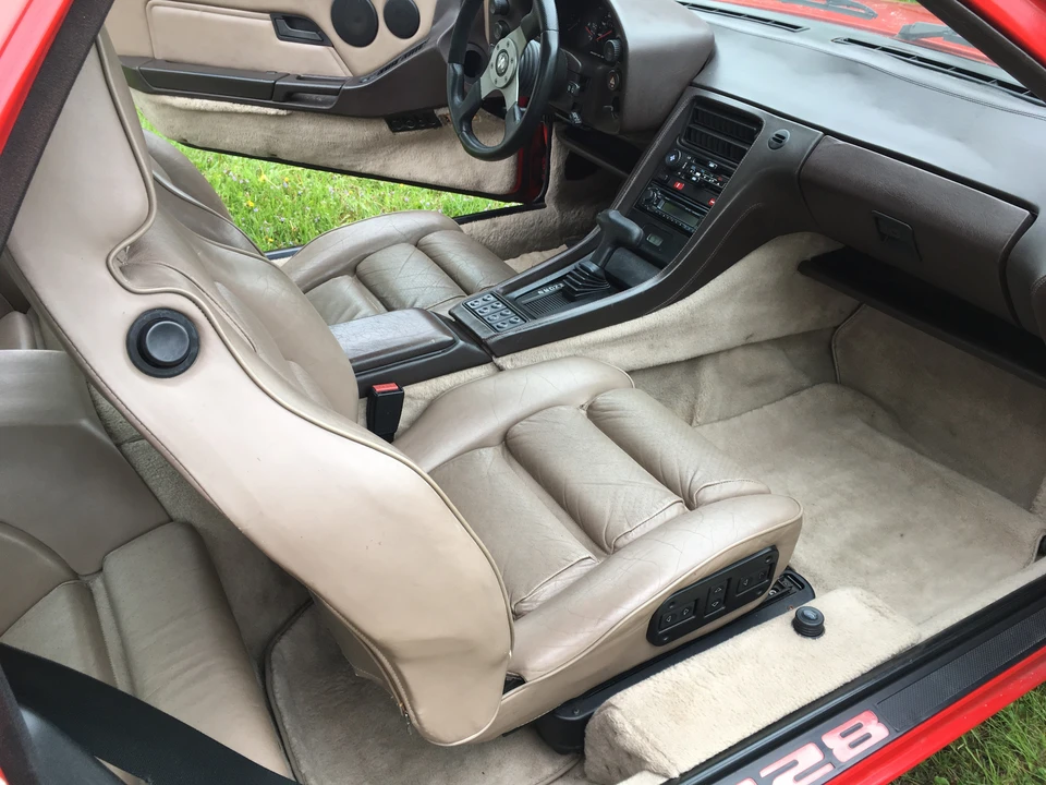 1984 Porsche 928 S - Image 25 of 31
