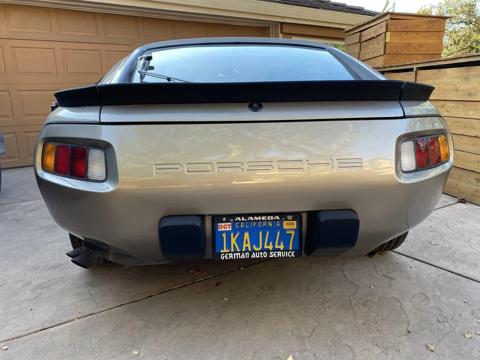 1984 Porsche 928 S - Image 6 of 31