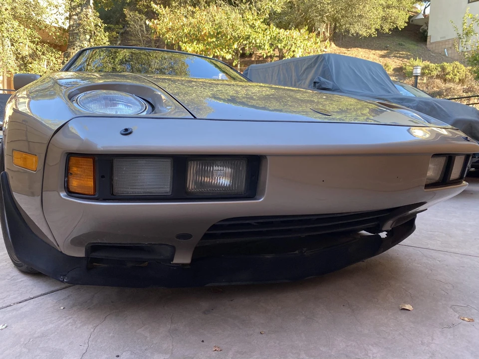 1984 Porsche 928 S - Image 11 of 31