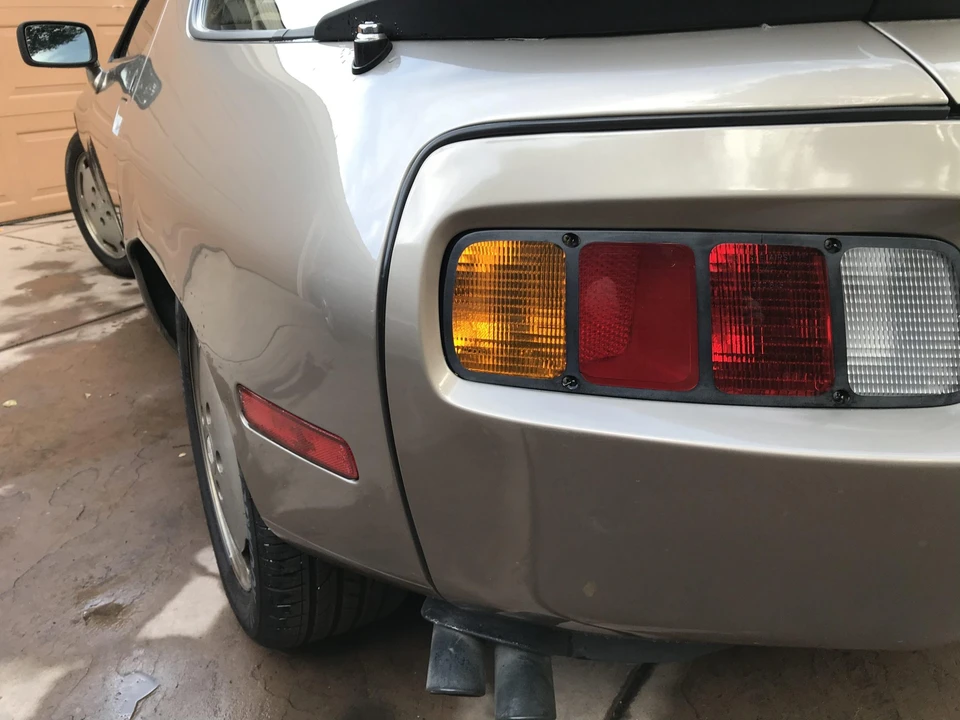 1984 Porsche 928 S - Image 24 of 31