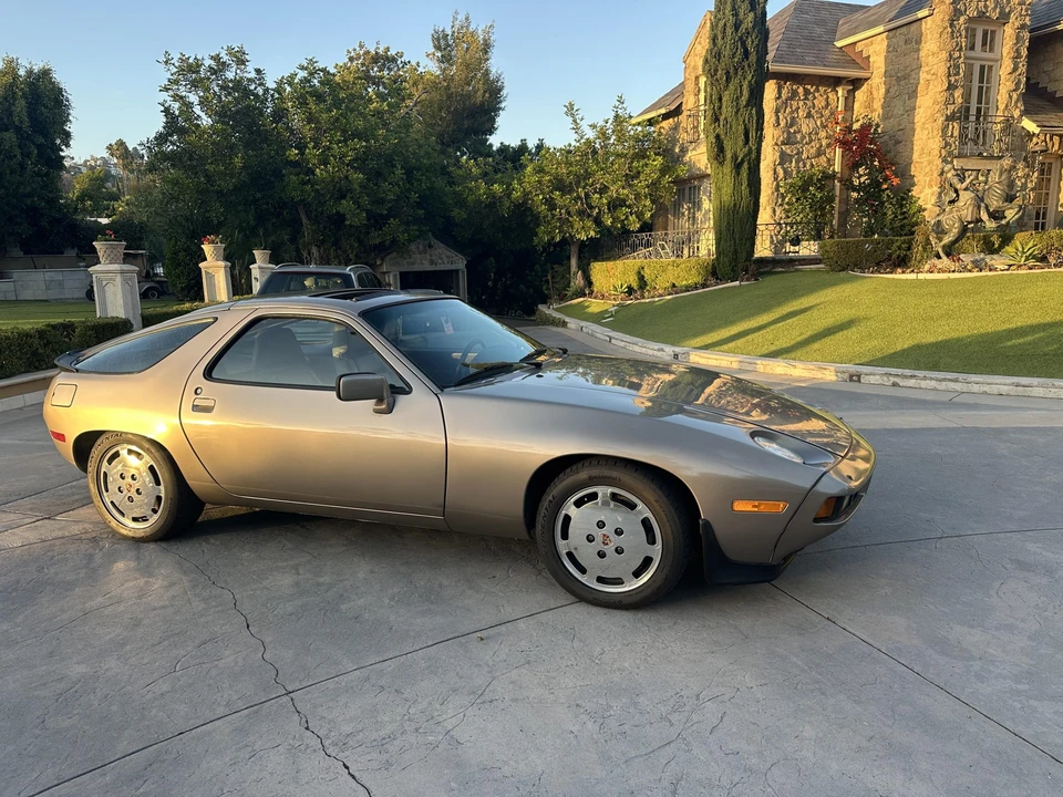 1984 Porsche 928 S - Image 20 of 31