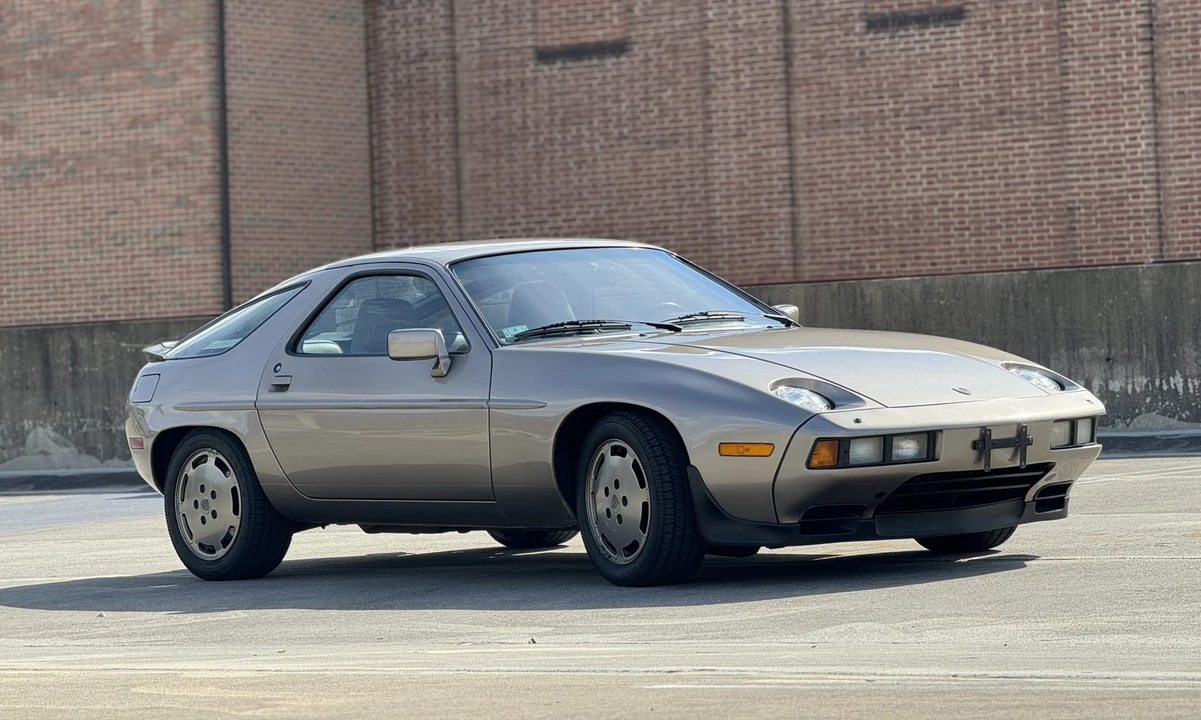 1984 Porsche 928 S - Image 10 of 31