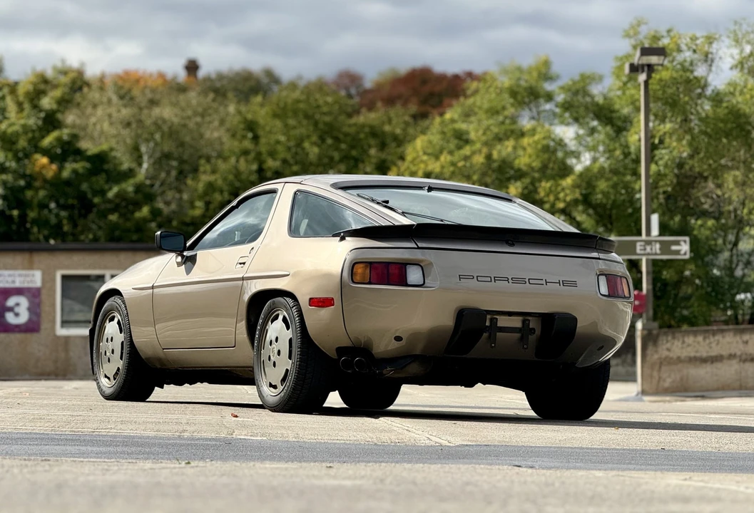 1984 Porsche 928 S - Image 20 of 31