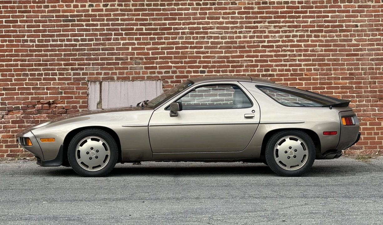 1984 Porsche 928 S - Image 29 of 31