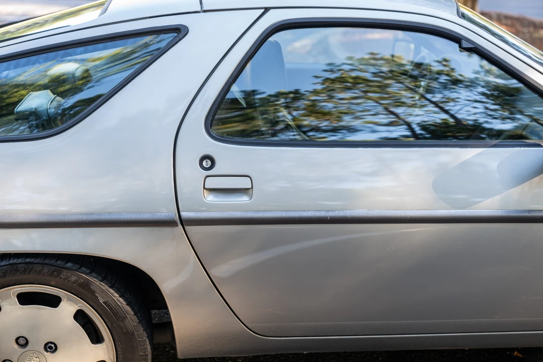 1984 Porsche 928 S - Image 28 of 31