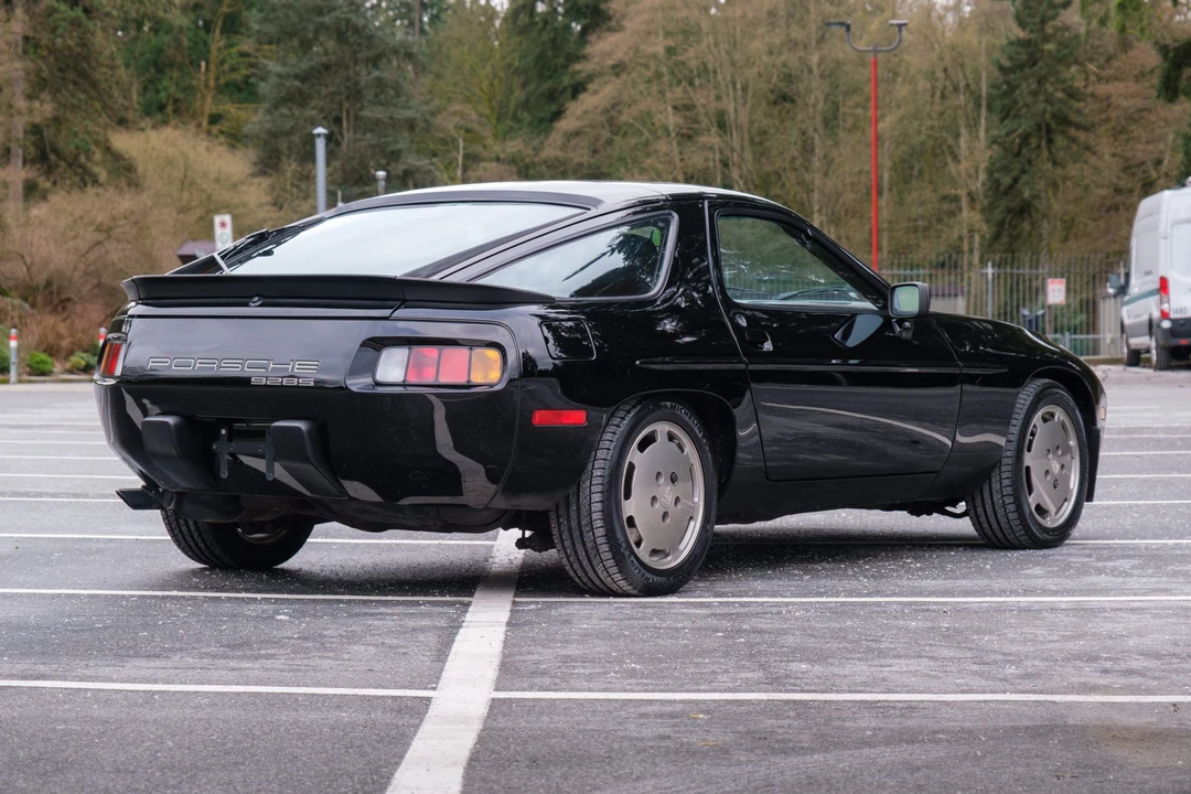 1984 Porsche 928 S - Image 22 of 31
