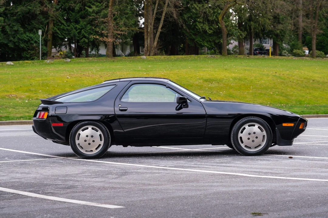 1984 Porsche 928 S - Image 16 of 31