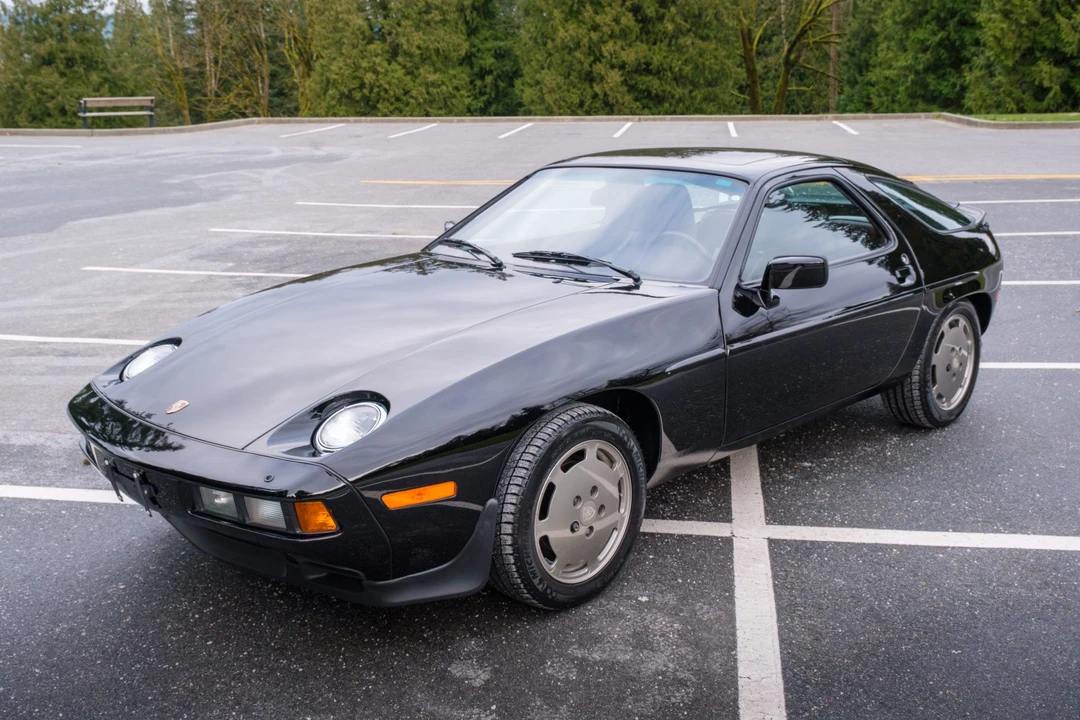1984 Porsche 928 S - Image 3 of 31
