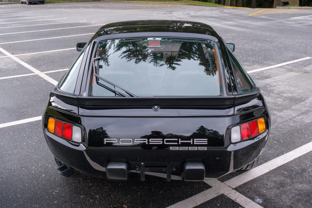 1984 Porsche 928 S - Image 24 of 31