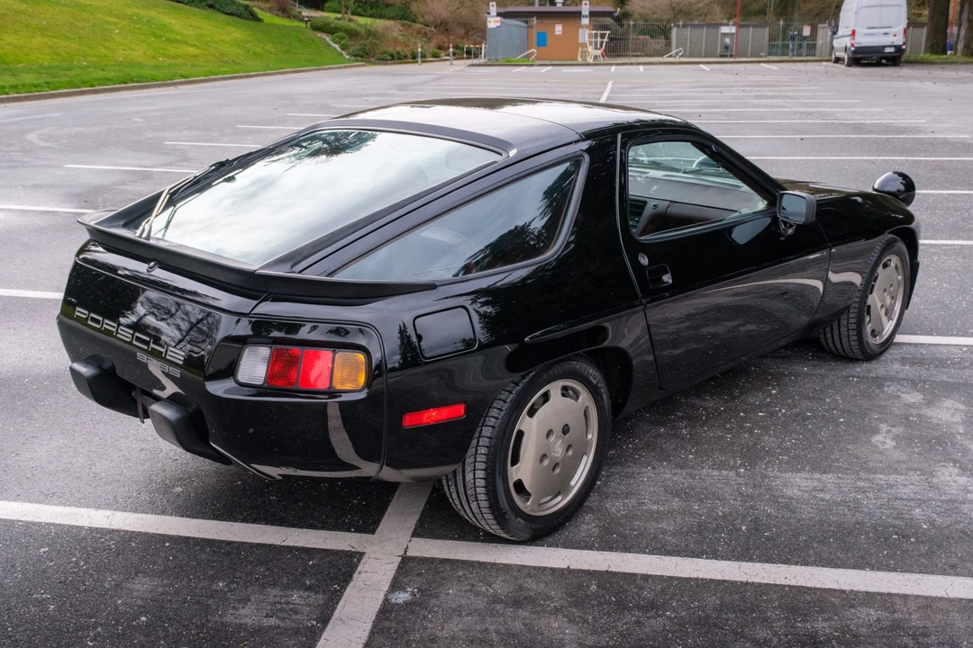 1984 Porsche 928 S - Image 21 of 31