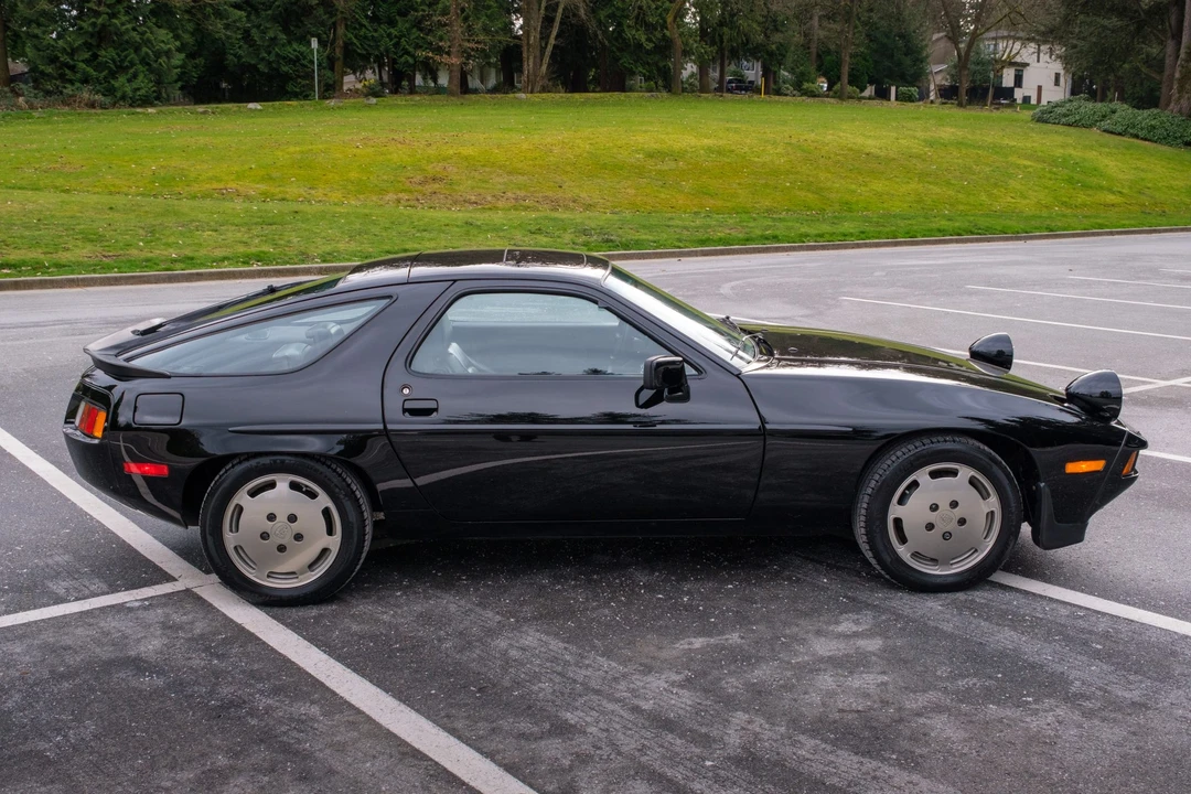 1984 Porsche 928 S - Image 17 of 31