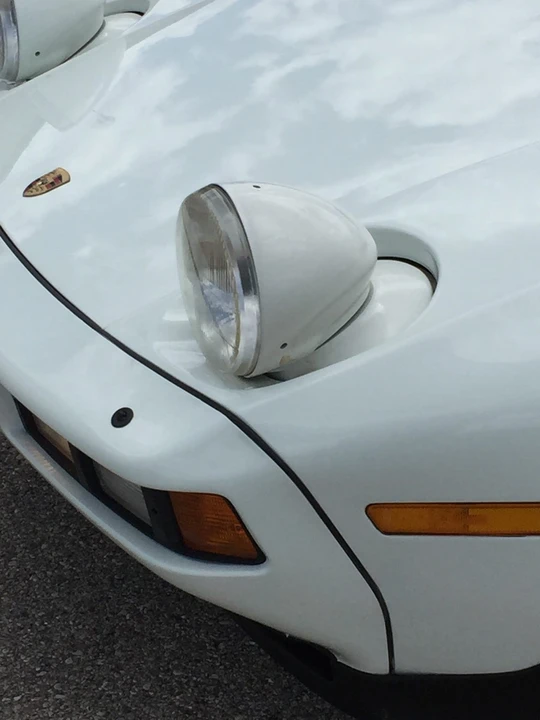 1984 Porsche 928 S - Image 28 of 31