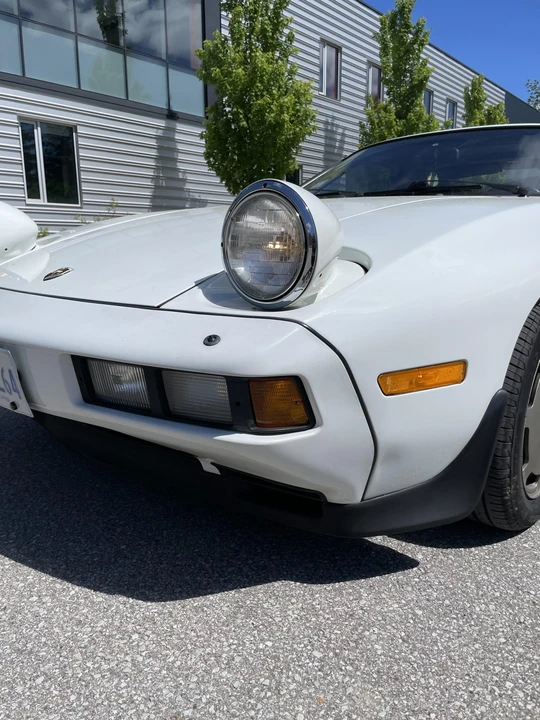 1984 Porsche 928 S - Image 13 of 31