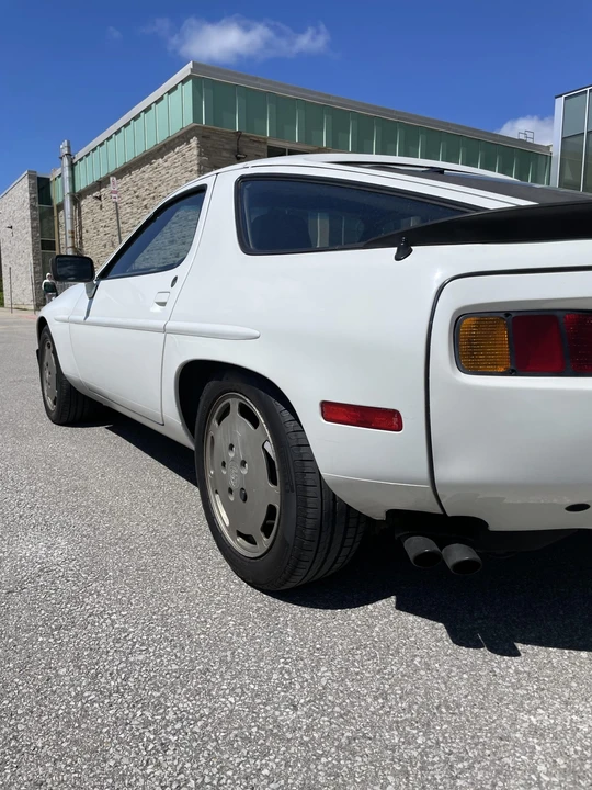 1984 Porsche 928 S - Image 27 of 31
