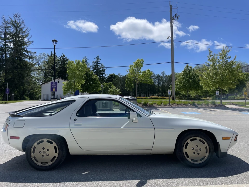 1984 Porsche 928 S - Image 5 of 31