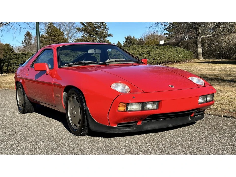 1984 Porsche 928 S - Image 4 of 31