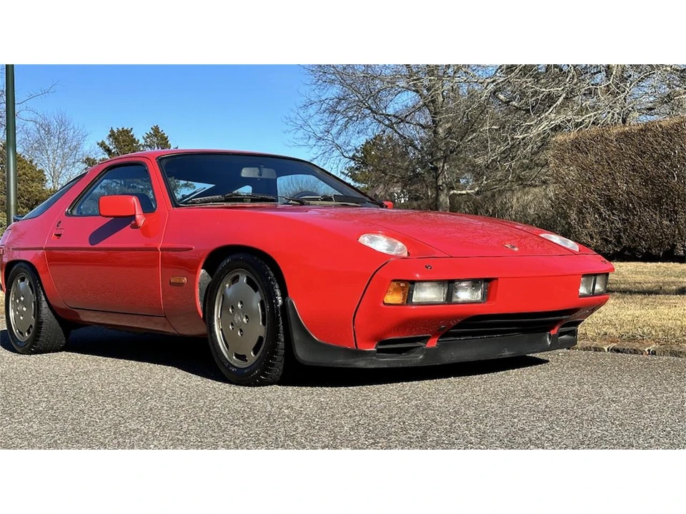 1984 Porsche 928 S - Image 15 of 31