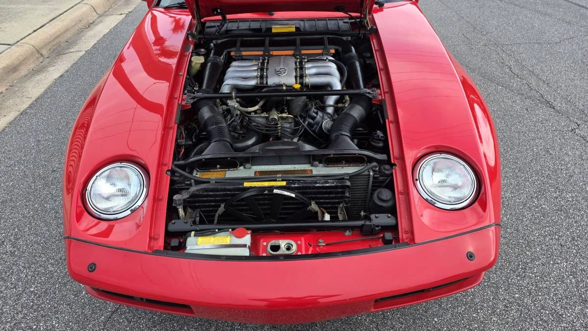 1984 Porsche 928 S - Image 17 of 17