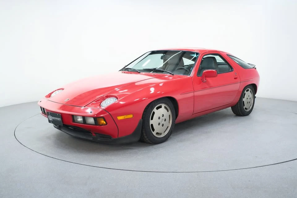1984 Porsche 928 S - Image 2 of 20