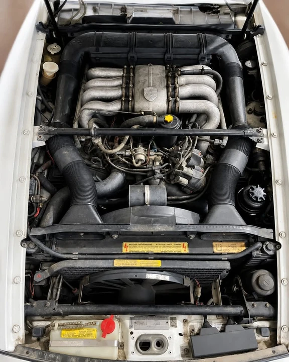 1984 Porsche 928 S - Image 13 of 20