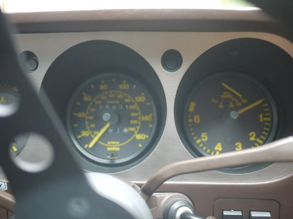 1984 Porsche 944 - Image 23 of 30