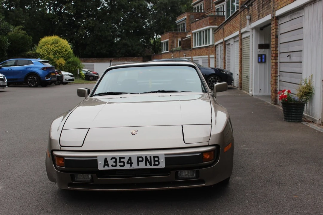 1984 Porsche 944 - Image 3 of 30