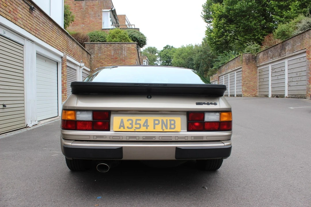 1984 Porsche 944 - Image 5 of 30