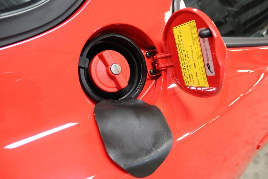 1984 Porsche 944 - Image 16 of 31