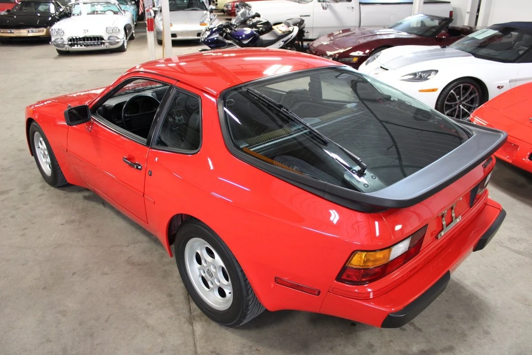 1984 Porsche 944 - Image 21 of 31