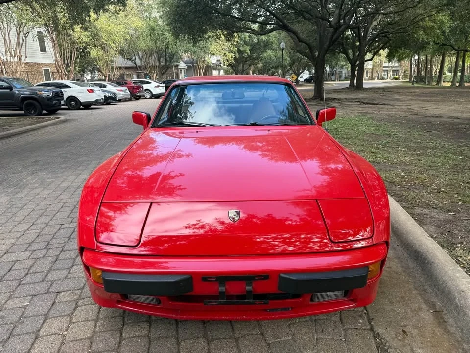 1984 Porsche 944 - Image 4 of 14
