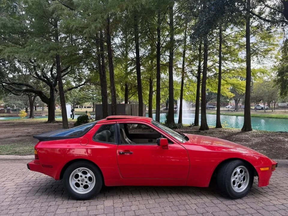 1984 Porsche 944 - Image 6 of 14