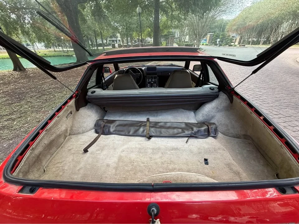1984 Porsche 944 - Image 8 of 14