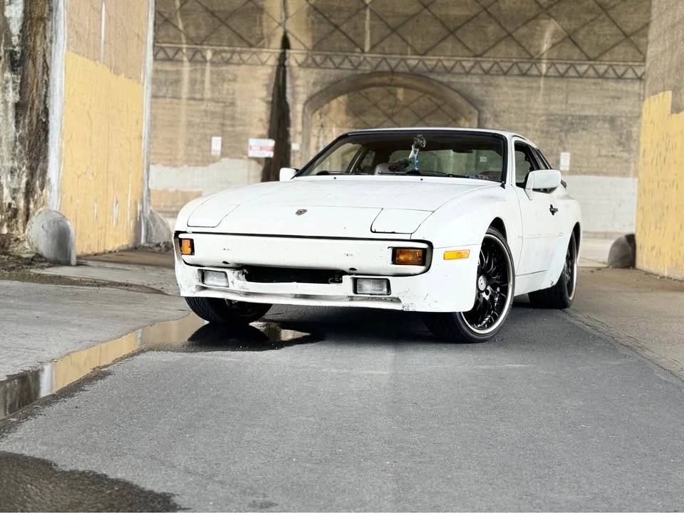 1984 Porsche 944 - Image 6 of 18