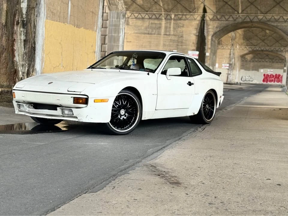 1984 Porsche 944 - Image 8 of 18