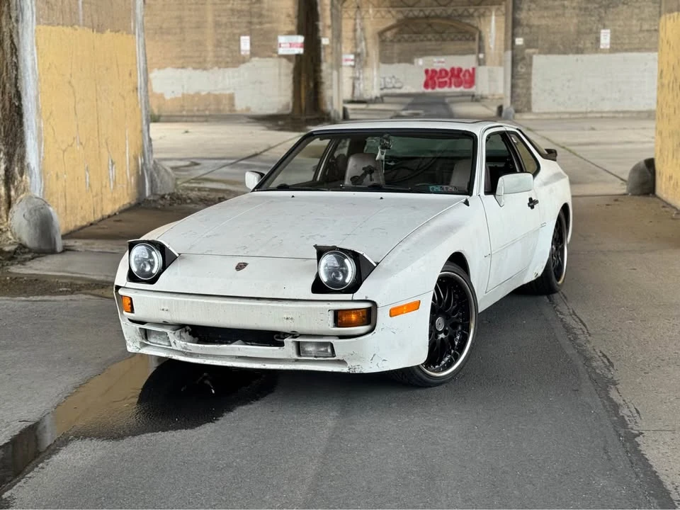 1984 Porsche 944 - Image 7 of 18
