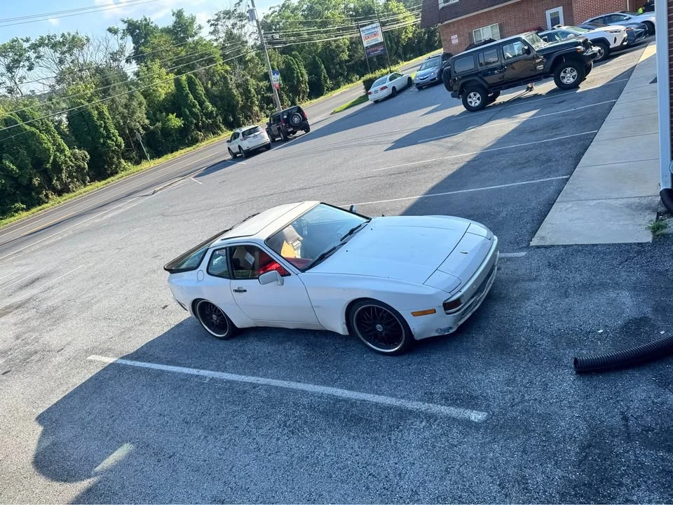 1984 Porsche 944 - Image 4 of 18