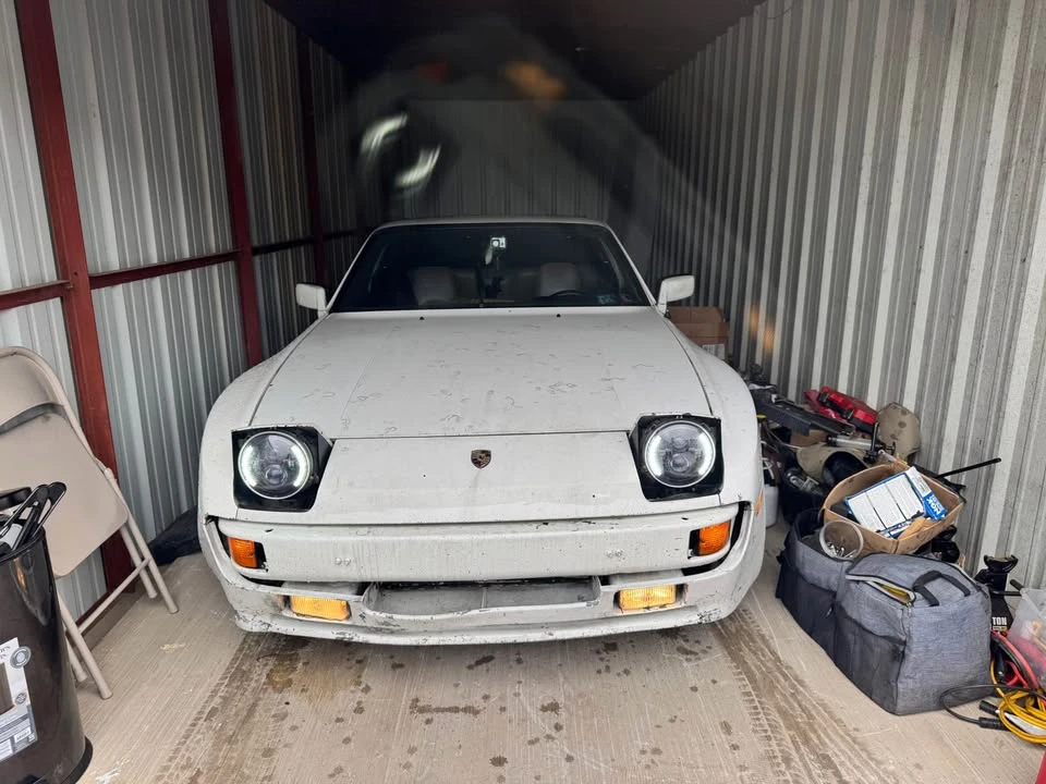 1984 Porsche 944 - Image 12 of 18