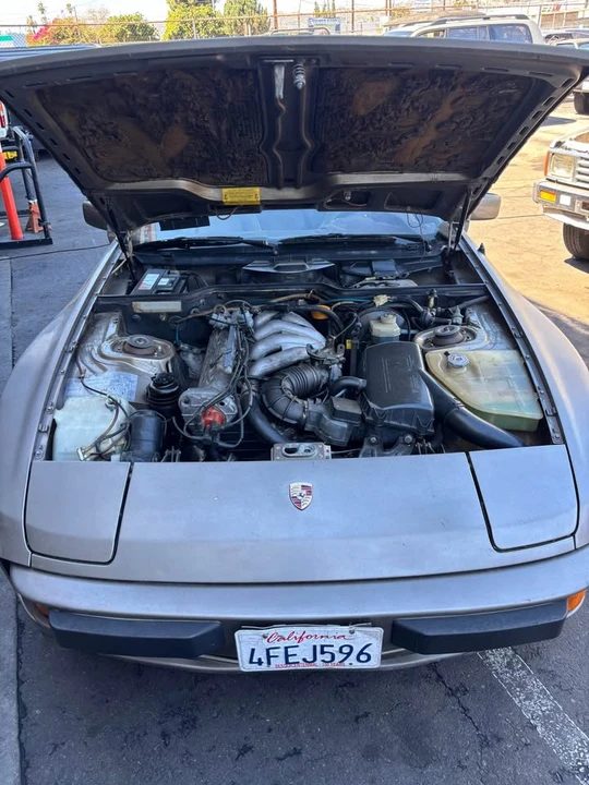 1984 Porsche 944 - Image 17 of 18