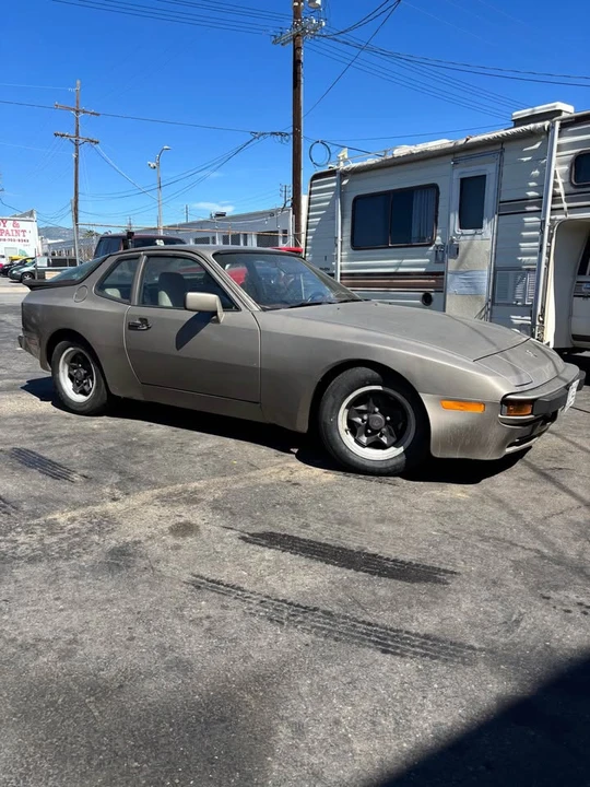 1984 Porsche 944 - Image 4 of 18