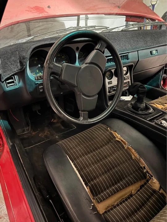 1984 Porsche 944 - Image 2 of 9
