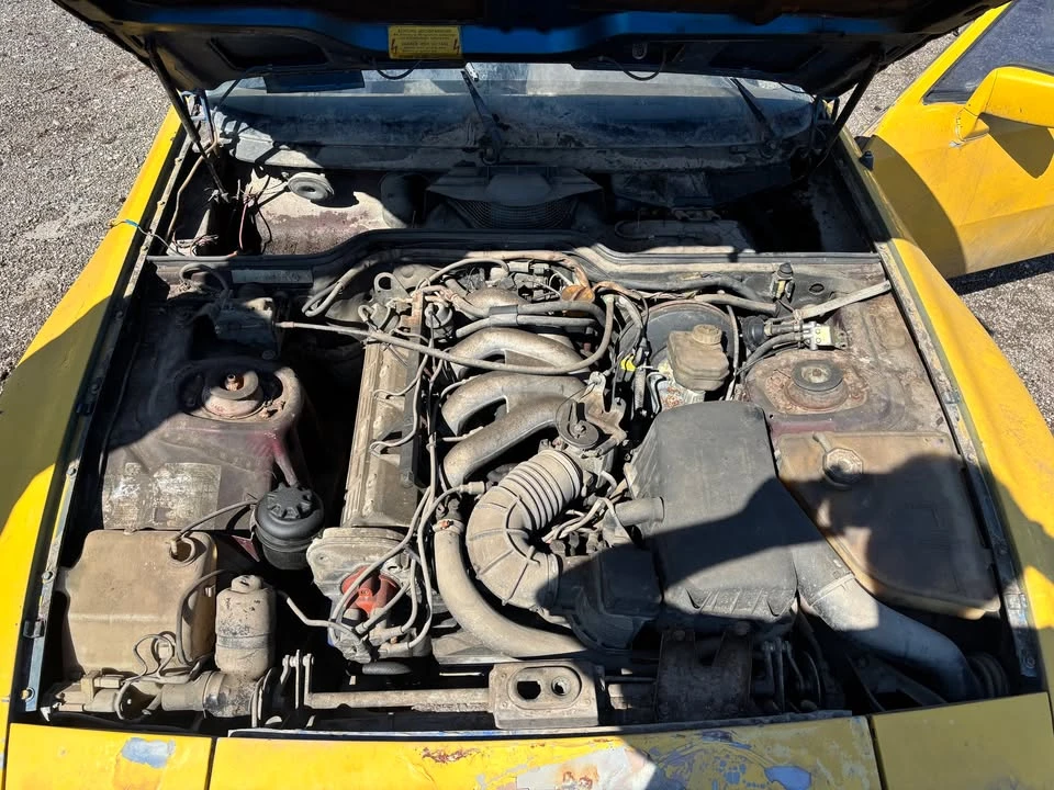 1984 Porsche 944 - Image 7 of 9