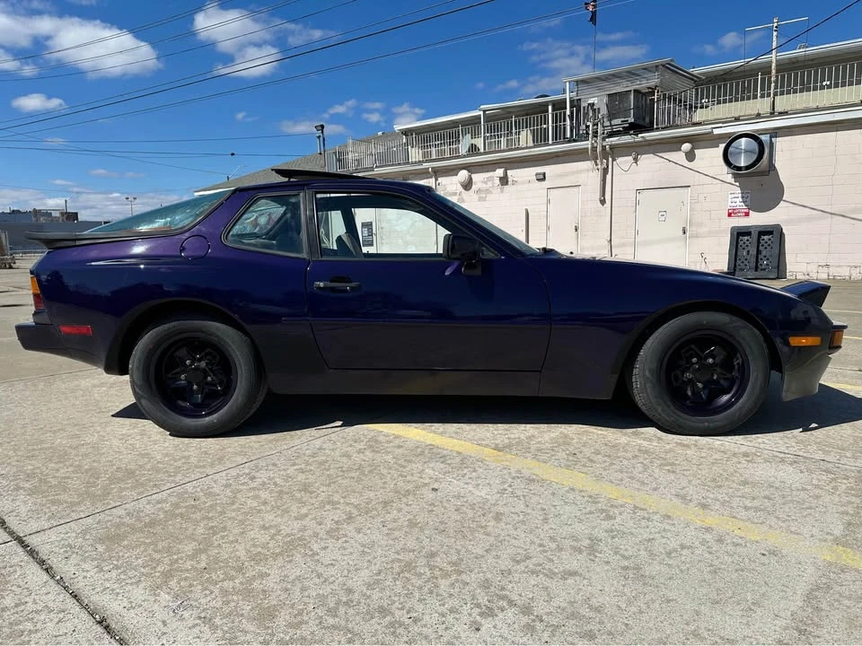 1984 Porsche 944 - Image 7 of 15