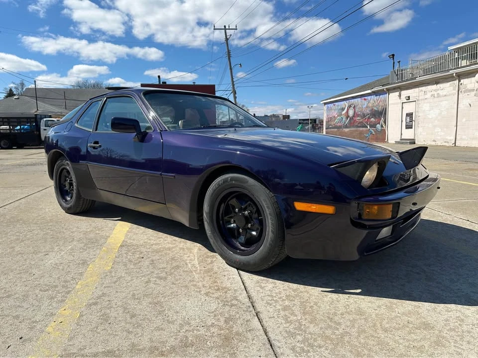 1984 Porsche 944 - Image 8 of 15