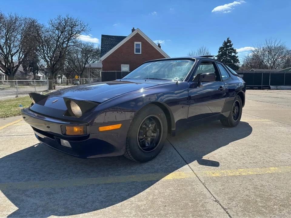 1984 Porsche 944 - Image 2 of 15