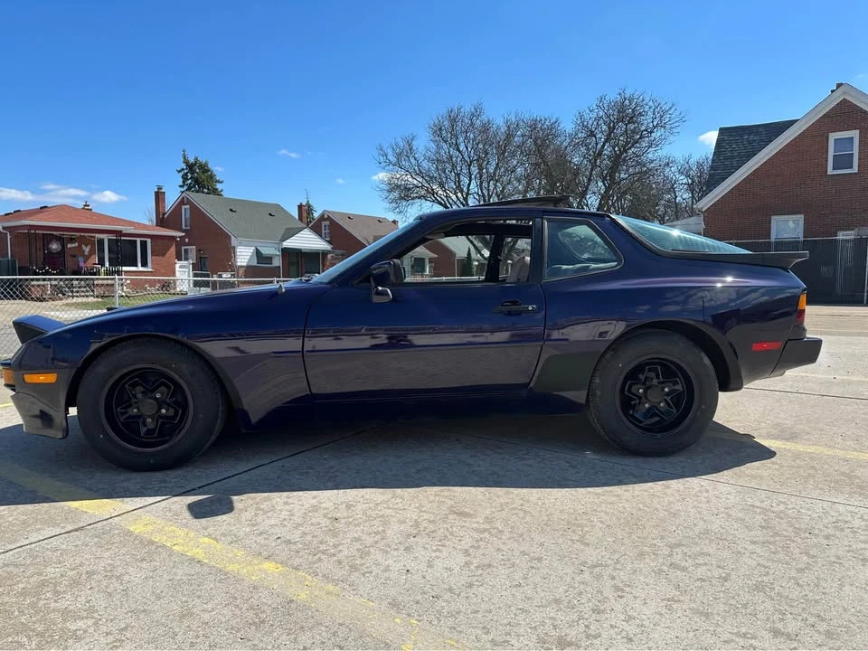 1984 Porsche 944 - Image 3 of 15