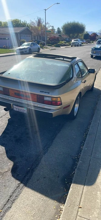 1984 Porsche 944 - Image 7 of 9