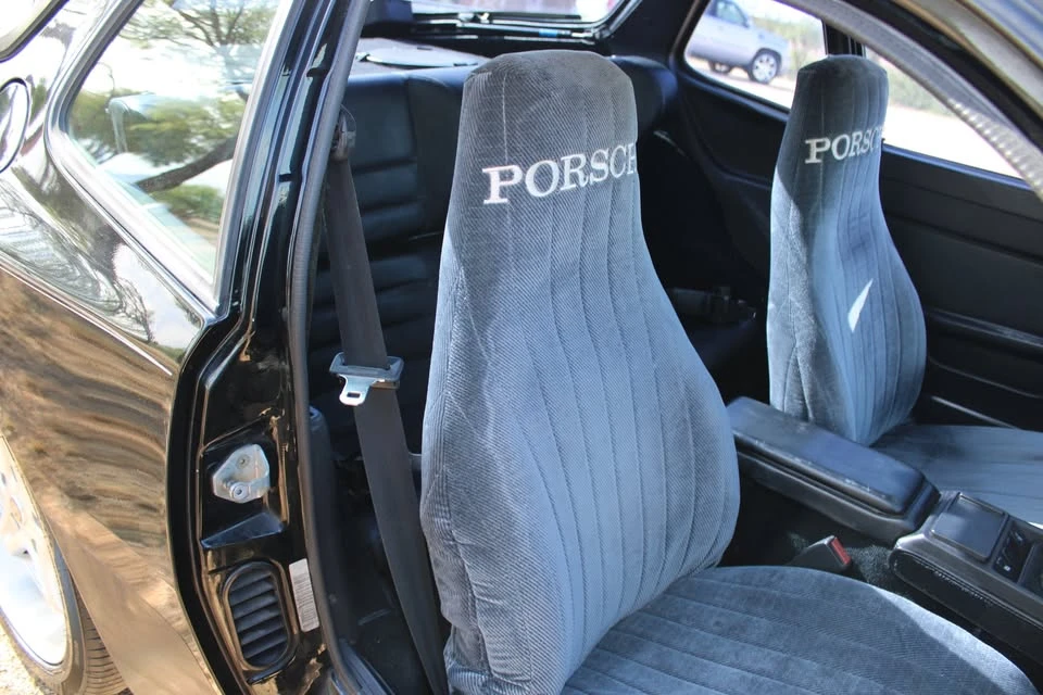 1984 Porsche 944 - Image 7 of 9
