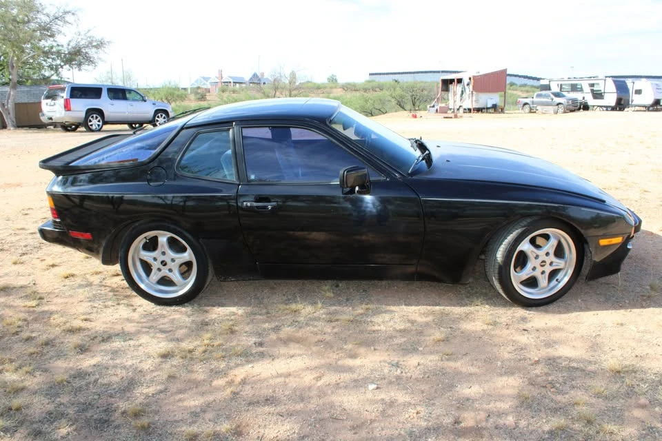 1984 Porsche 944 - Image 2 of 9
