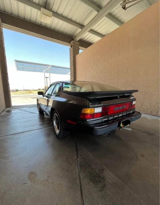 1984 Porsche 944 - Image 3 of 9